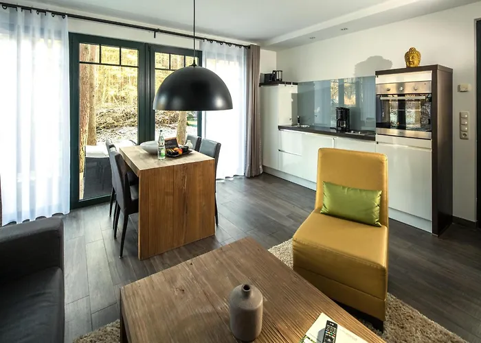 Doppelhaushaelften Im Naturresort Drewitz